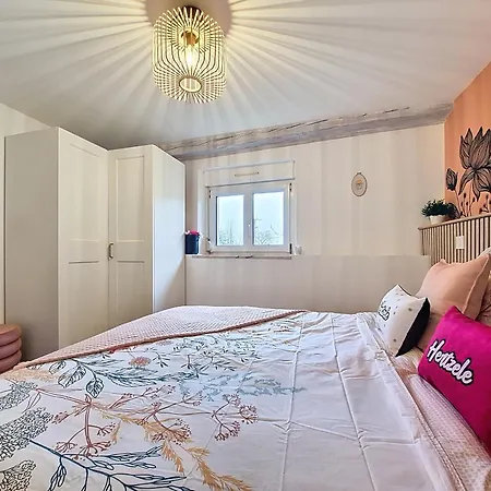 Fleur Des Champs - Neuf - Confort - Calme - Parking - Familial *