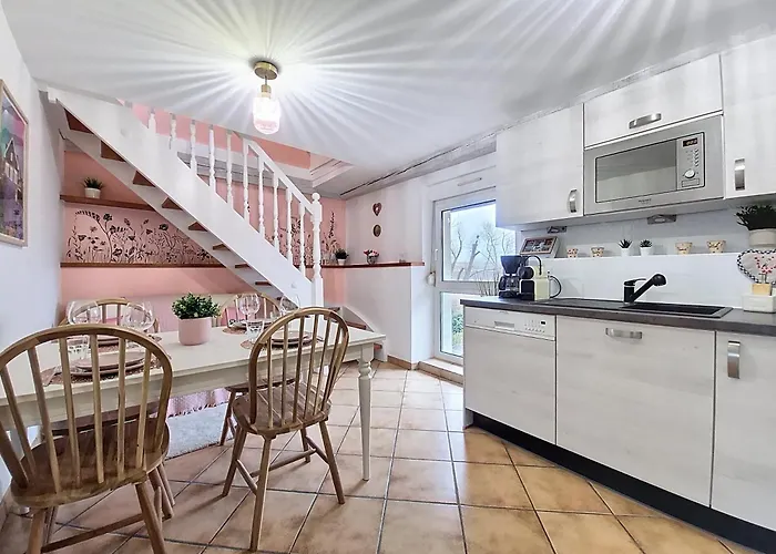 Fleurs Des Champs - Neuf - Confort - Calme - Parking - Familial Apartament